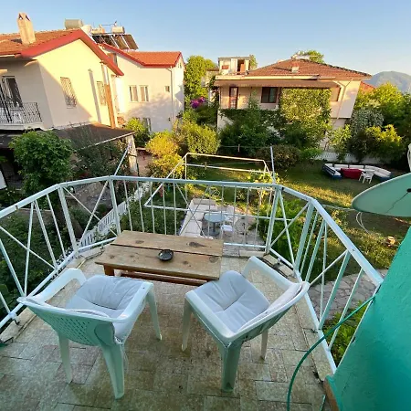 Lejlighedshotel Hix Garden *